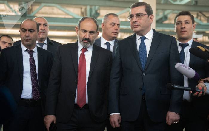 По части налогов новые власти Армении повторяют политику прежнего руководства – экономист