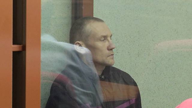 На Урале дали пожизненное мужчине, обвиняемому в изнасилованиях и убийстве