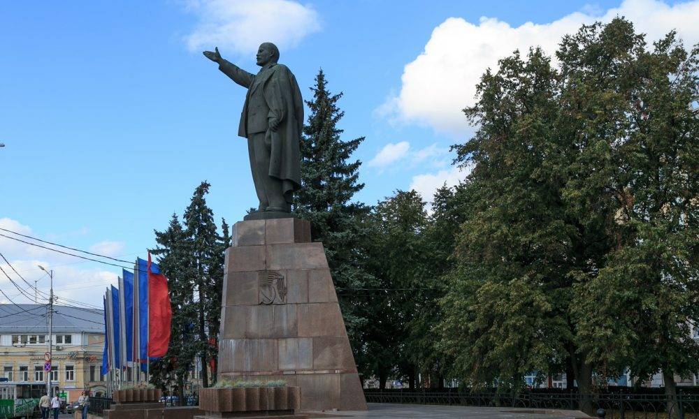 Остановку на площади Ленина перенесут из-за празднования Дня России