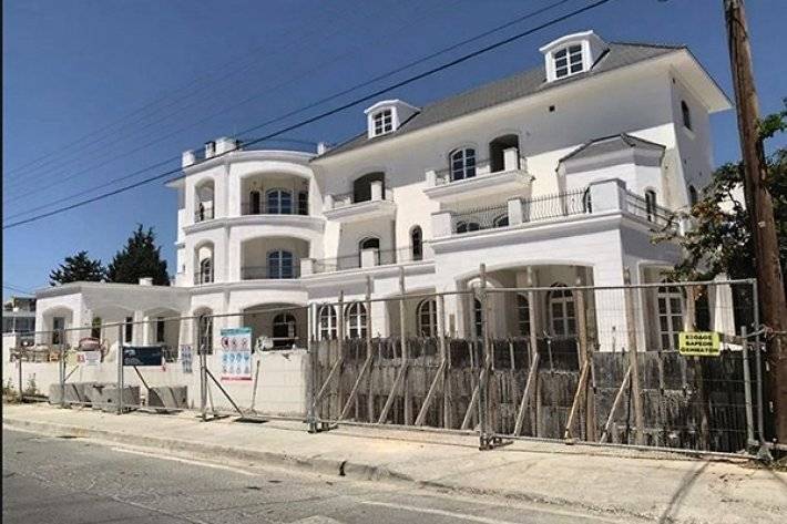 Опубликованы снимки шикарного особняка Галкина и Пугачевой на Кипре