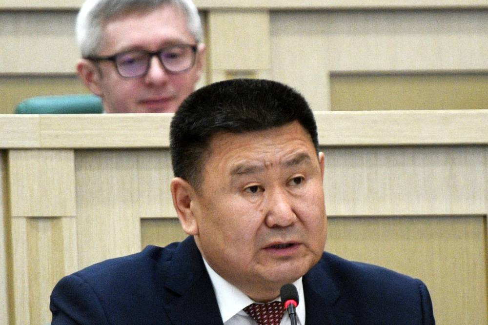 Сенатор Мархаев "сливает" губернатора Левченко ради места мэра Улан-Удэ