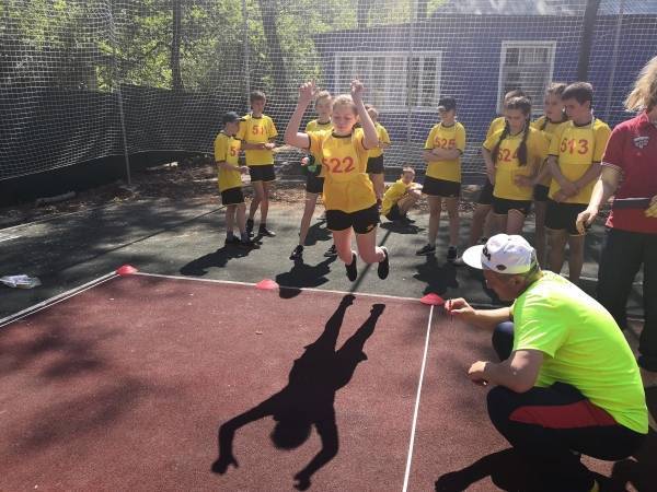 С 28 мая по 3 июня в Оренбурге на базе ДООЦ «Город детства» прошли областные спортивные соревнования школьников «Президентские состязания»