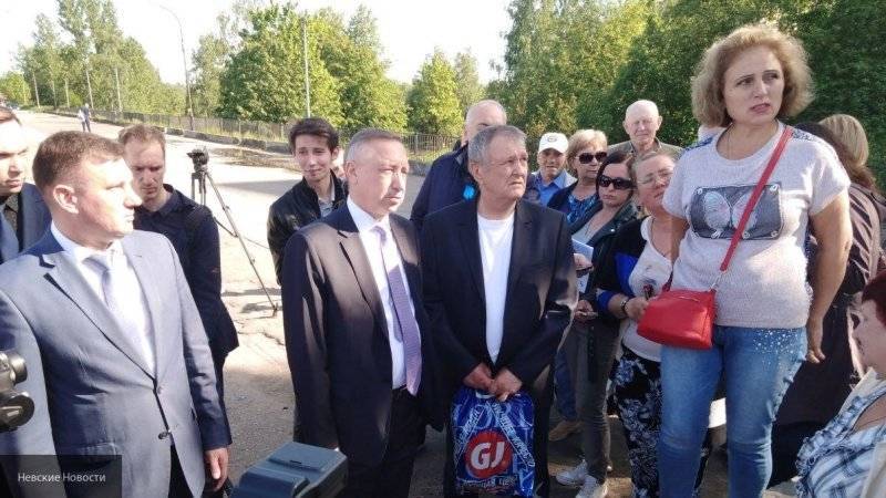 Беглов пообещал жителям Невского района решить проблему с Рыбацким мостом