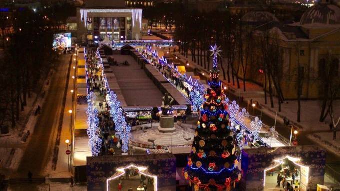 Рождественскую ярмарку могут провести на Конюшенной площади