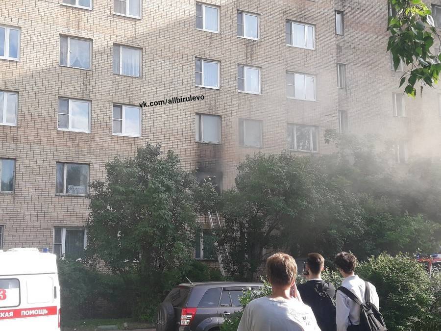 Один человек погиб при пожаре в жилом доме в Бирюлеве Восточном