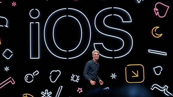 Apple представила «черную» iOS 13