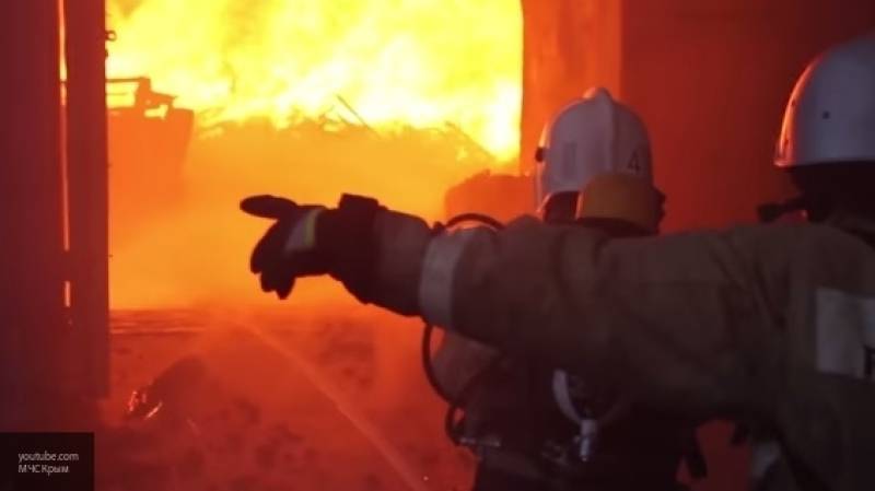 Пожар произошел на городской ярмарке в Магнитогорске
