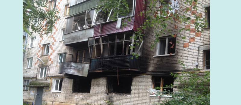 В России произошел взрыв в жилом доме: есть погибшие (видео)