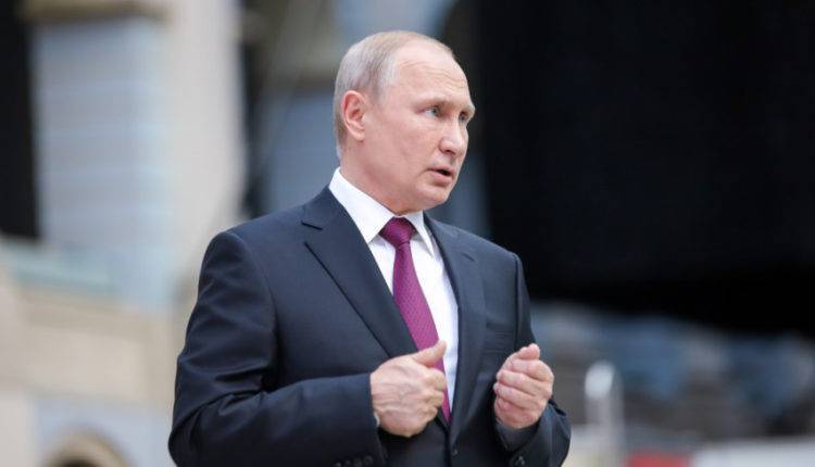 Путин: Россия и Япония проведут Год межрегиональных обменов