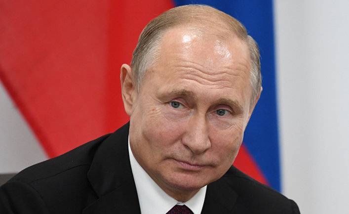 CNN (США): Путин отвечает Элтону Джону на его критику касательно прав геев в России