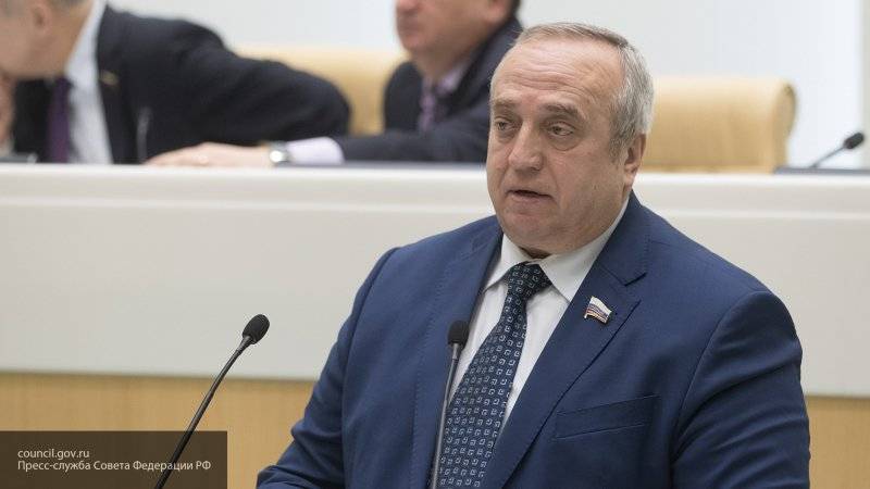 Клинцевич осудил оппозицию за дешевый популизм при попытке собрать подписи москвичей