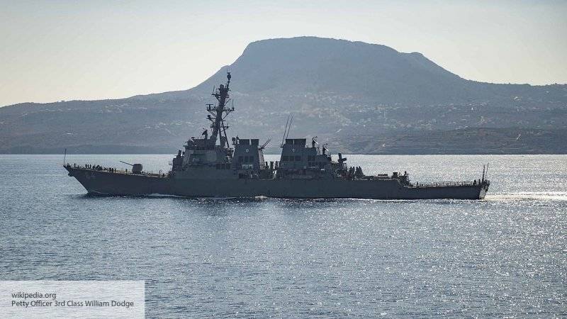 Клинцевич прокомментировал появление эсминца США в Черном море