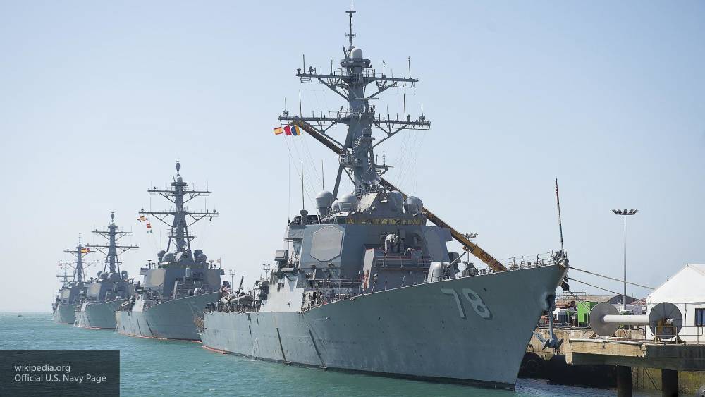 В Госдуме объяснили, почему эсминец ВМС США Carney вошел в Черное море