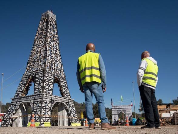 Во Франции состоялась 33-я акция «желтых жилетов»