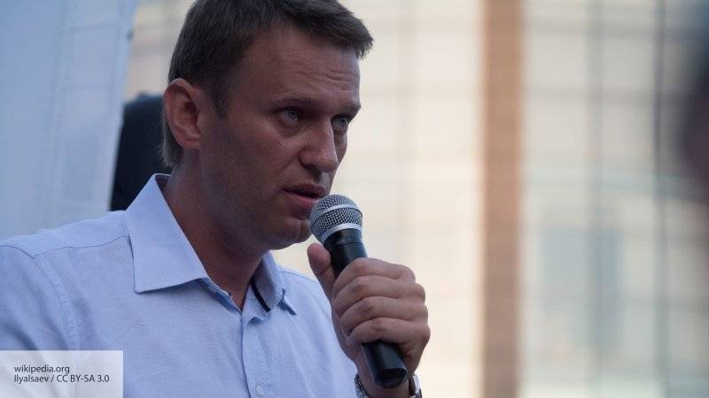 Портрет  «революционера» Навального: площадная брань, воровство донатов и сомнительные спонсоры