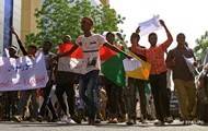 При разгоне протестующих в Судане погибли более 35 человек