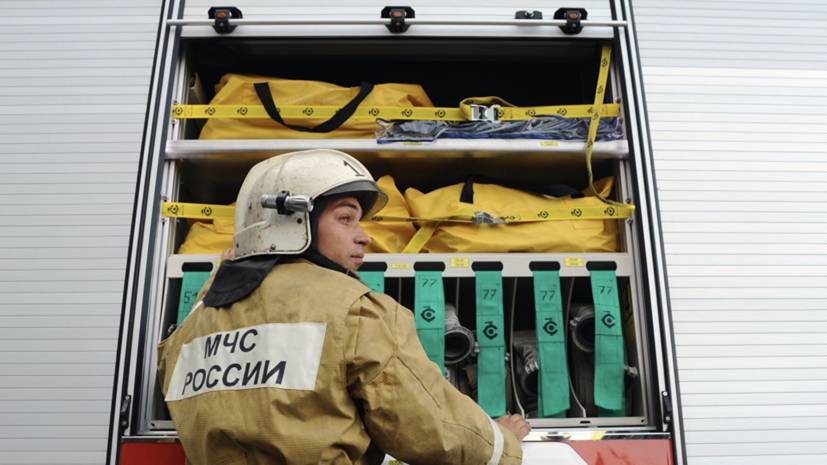 Пожар произошёл в ангаре научного предприятия в Уфе