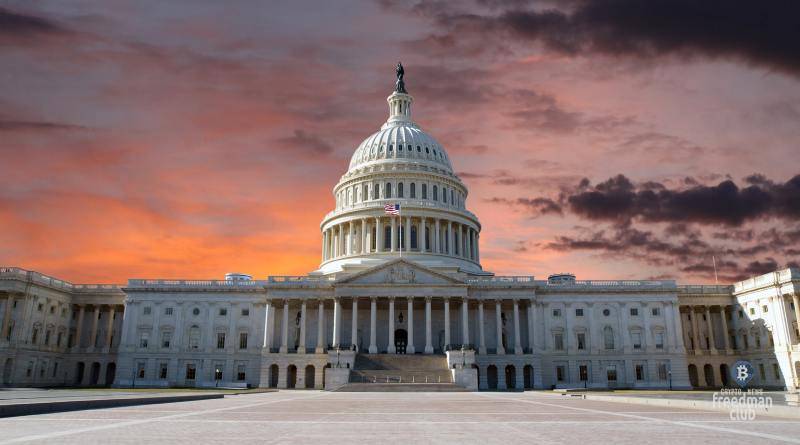 В США сенат одобрил закон «о защите выборов от троллей»