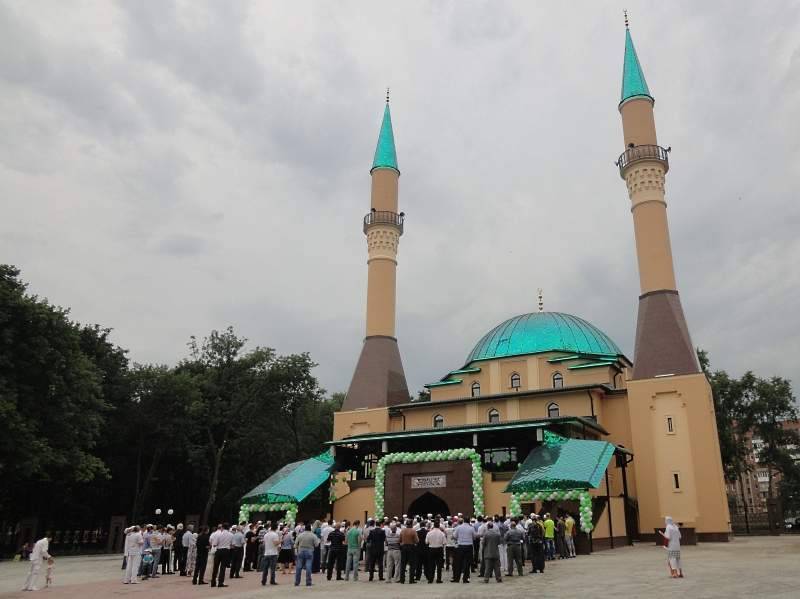 Украинские боевики обстреляли донецкую мечеть во время праздника Ураз-Байрам