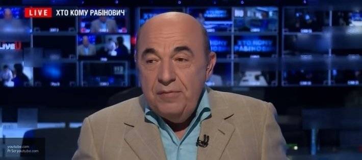 Депутат Верховной рады сравнил Порошенко с наркоманом