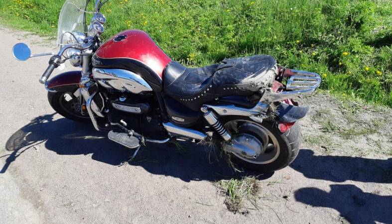 В Сортавальском районе мотоциклист вылетел с трассы