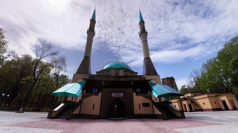 ВСУ обстреляли мечеть в Донецке во время мусульманского праздника - novorosinform.org - ДНР - Донецк