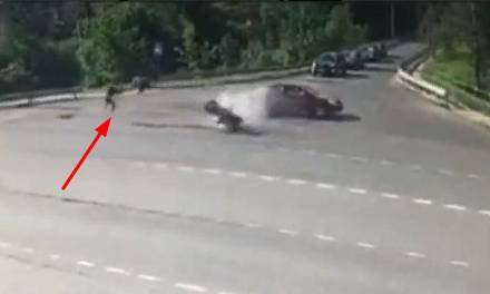 Момент смертельного ДТП с мотоциклом в Лобне попал на видео