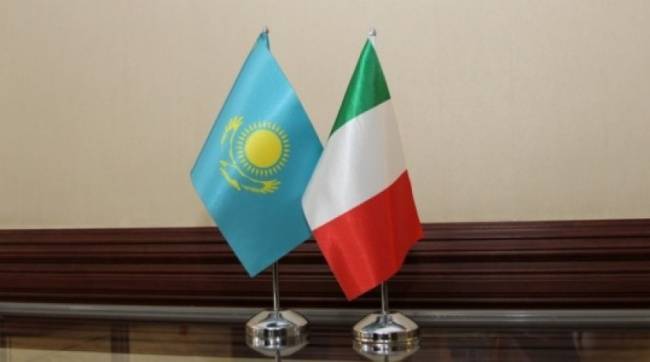 Военно-морские силы Казахстана и Италии обсудили сотрудничество
