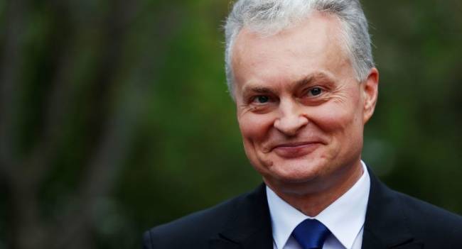 Президент Литвы Науседа пригрозил премьеру Сквернялису отставкой