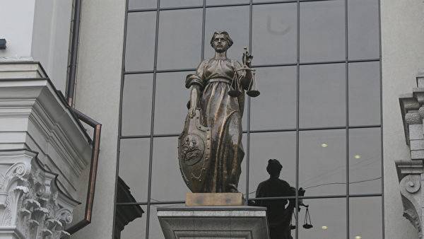 Верховный суд признал запрет полицейским отдыхать за границей законным