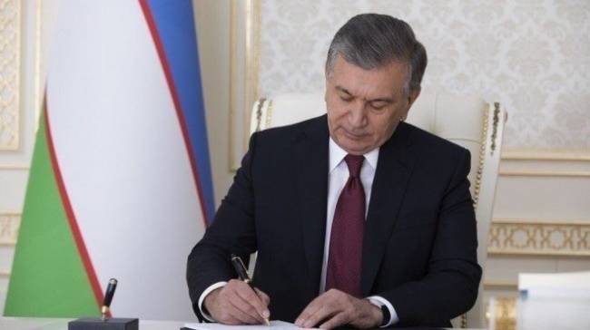 Президент Узбекистана помиловал 575 заключенных в честь окончания Рамазана