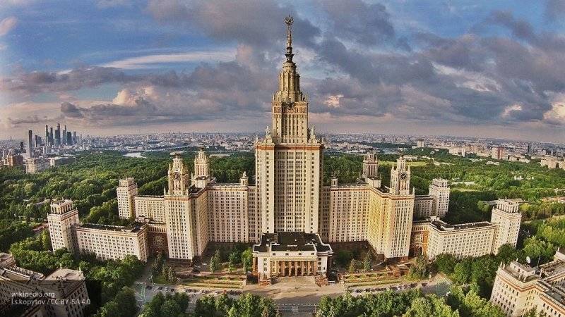 МГУ возглавил топ-100 вузов России
