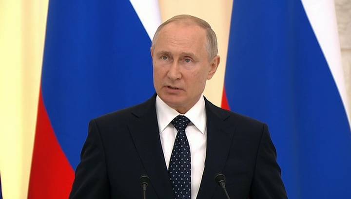 Путин открыл в Москве памятник жертвам концлагерей