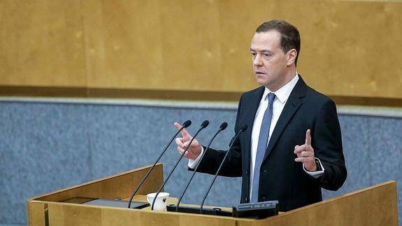 Медведев утвердил план по реализации механизма «регуляторной гильотины»