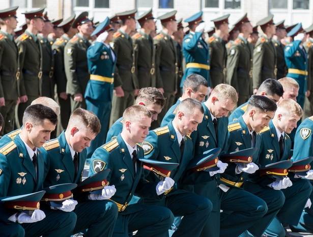Петербургский военный институт войск национальной гвардии России награжден орденом Жукова