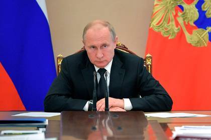 Путин поручил решить проблему обманутых дольщиков