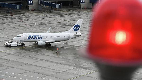 СК начал проверку после экстренной посадки Boeing 737 во Внуково