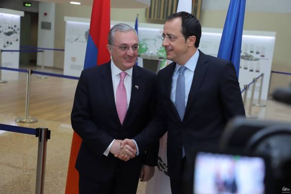 Кипр, Греция и Армения дали старт новому трёхстороннему формату в регионе