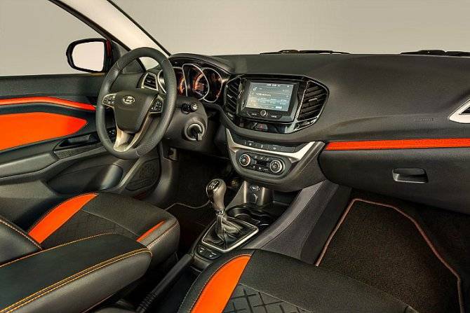 Lada Vesta получит электронную «приборку»