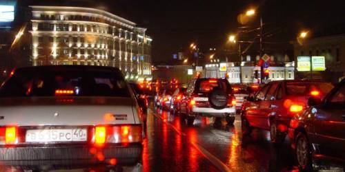 Власти Москвы&nbsp;попросили водителей пересесть на метро :: Autonews