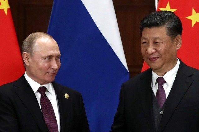Си Цзиньпин назвал Путина самым близким другом среди иностранных коллег