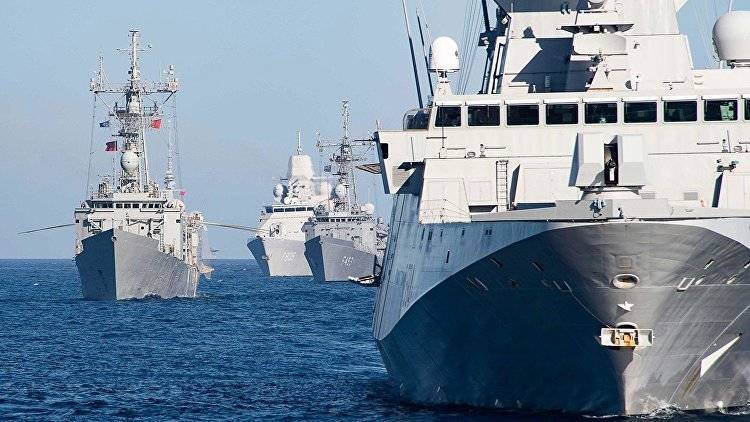 НАТО планирует в июле провести в Черном море учения с Украиной
