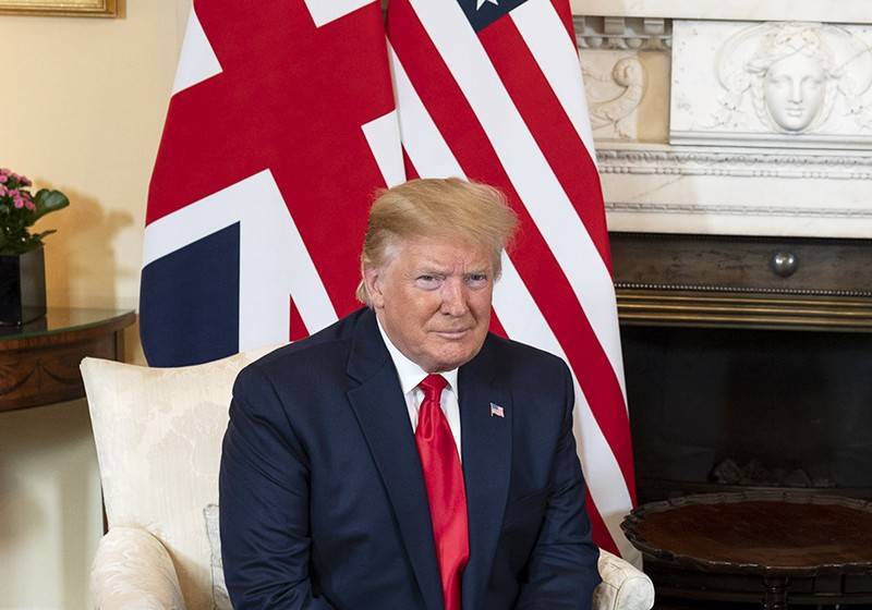 Трамп заинтриговал Британию "феноменальной" торговой сделой