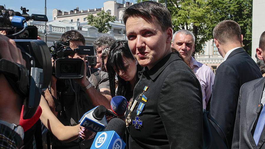 Савченко сравнила заявления Порошенко и Зеленского