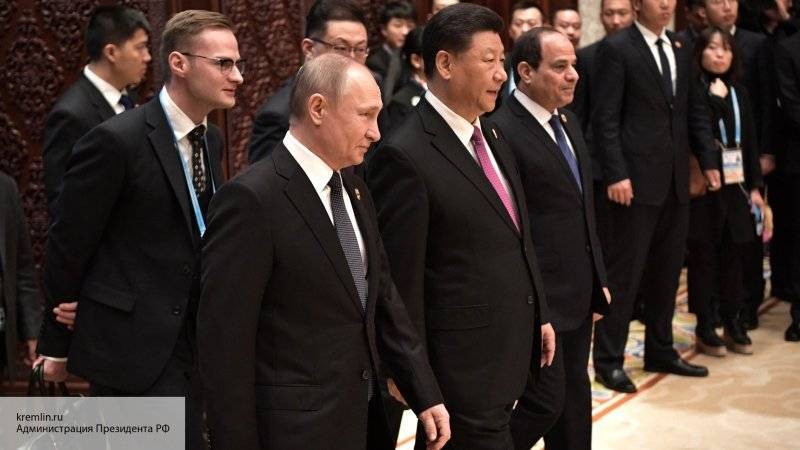 Политолог рассказал о влиянии встречи Путина и Си Цзиньпина на отношения РФ и США