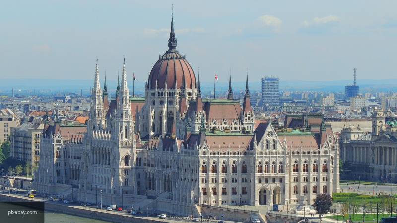 Тело пассажира перевернувшегося на Дунае катера нашли в 58 километрах от Будапешта