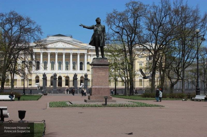 Суд постановил незаконной реконструкцию Русского музея в Петербурге