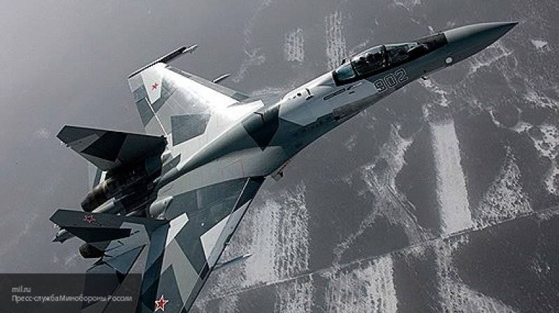 США заявили о перехвате Су-35 американского самолета-разведчика