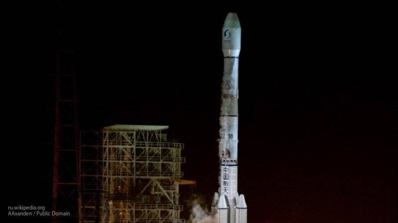 Китай впервые запустит ракету с морского космодрома