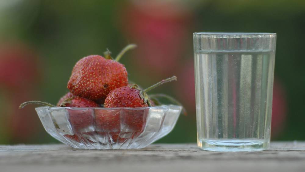 Клубника - не лучший выбор: эксперты назвали самые полезные ягоды